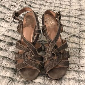 Beautiful taupe Vince Camuto heels